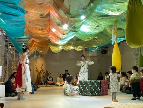 《Momoda新春嘉年華·音樂會》劇目表演。人民網(wǎng)記者 劉凡攝