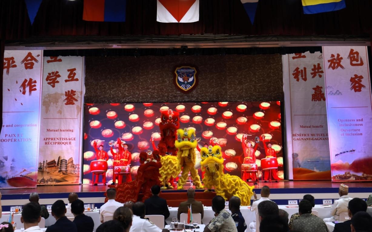 舞獅表演《金獅送福》。主辦方供圖