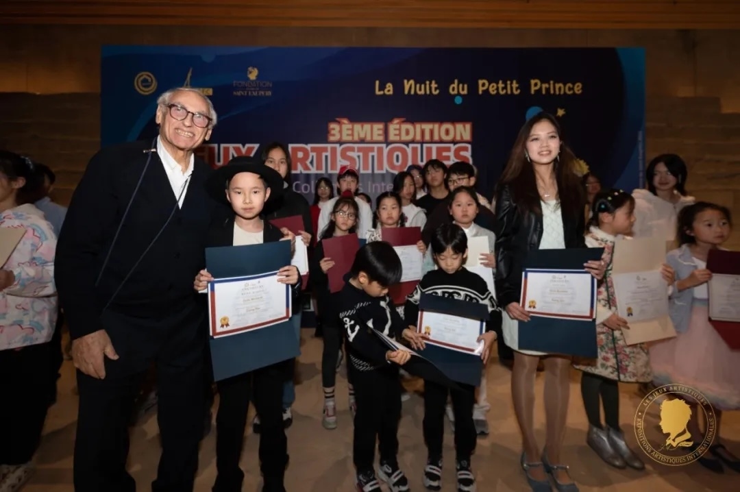 第三屆國際藝術聯(lián)創(chuàng)聯(lián)展盛大開幕。法中交流促進會供圖