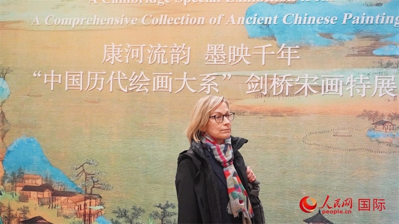 宋畫特展吸引英國學(xué)者。徐量攝