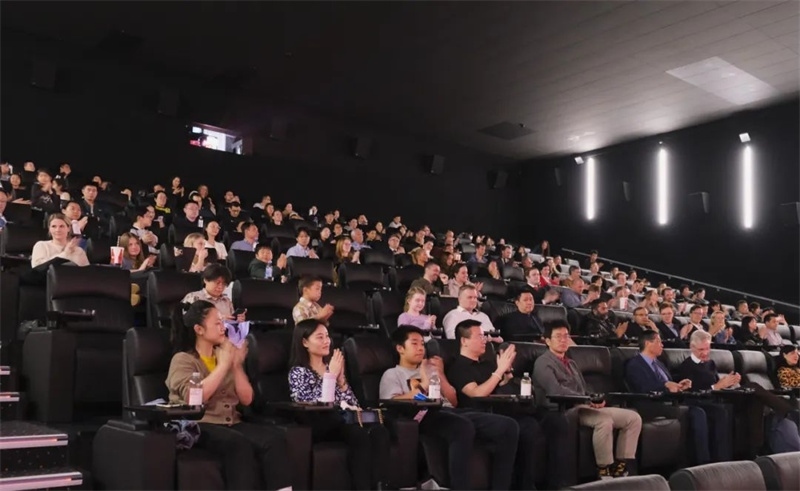 觀影現(xiàn)場(chǎng)。中國(guó)駐丹麥大使館供圖