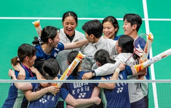 5月3日，韓國(guó)隊(duì)?wèi)c祝晉級(jí)決賽。新華社記者 孫非 攝