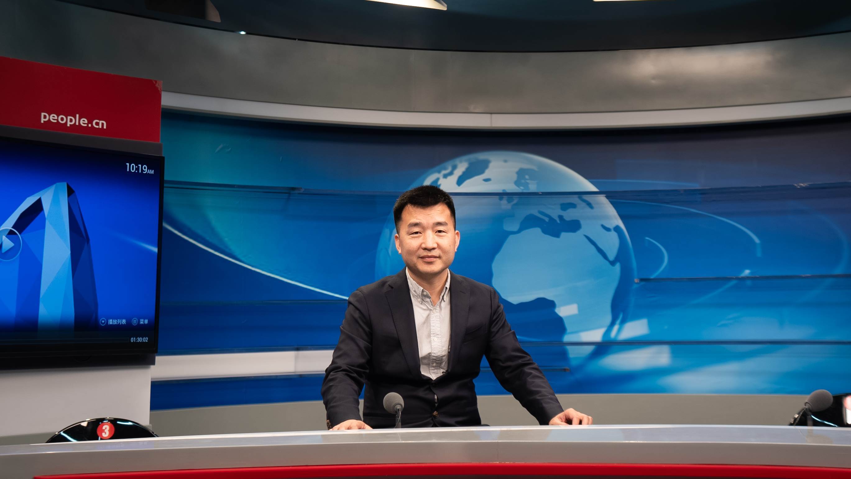 應(yīng)急管理部國(guó)家自然災(zāi)害防治研究院研究員，博士生導(dǎo)師許沖作客人民網(wǎng)。人民網(wǎng)記者 葛泰佚攝